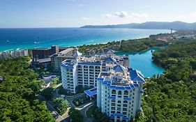 Holiday Inn & Suites Sanya Yalong Bay