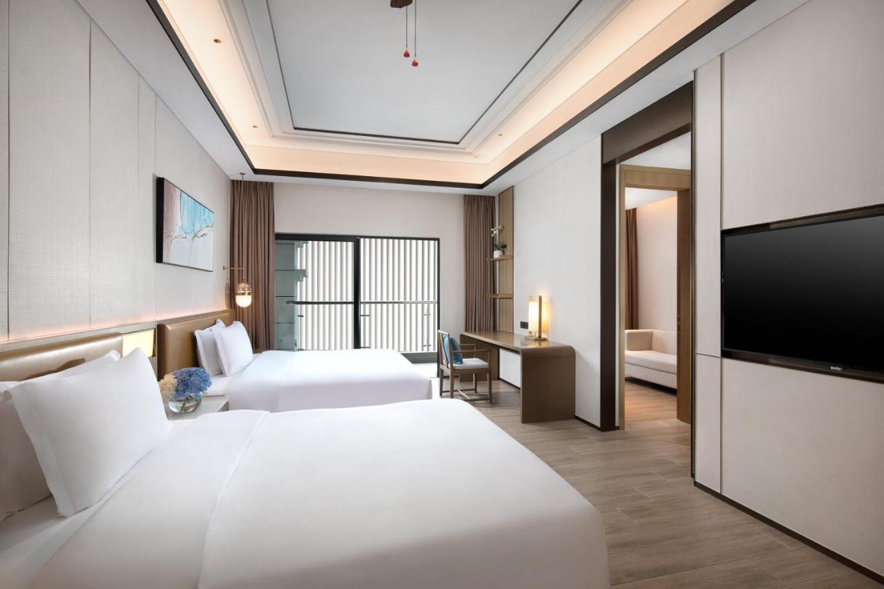 Holiday Inn & Suites Sanya Yalong Bay, An Ihg Hotel Экстерьер фото
